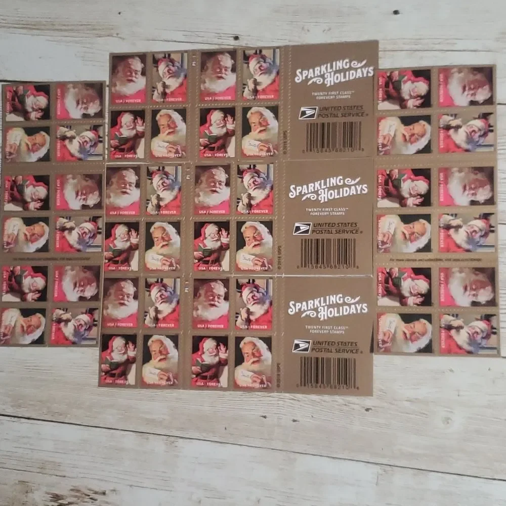 100 Sparkling Holidays 2018 Forever Postage‎ Stamps USPS Christmas Cards Santa